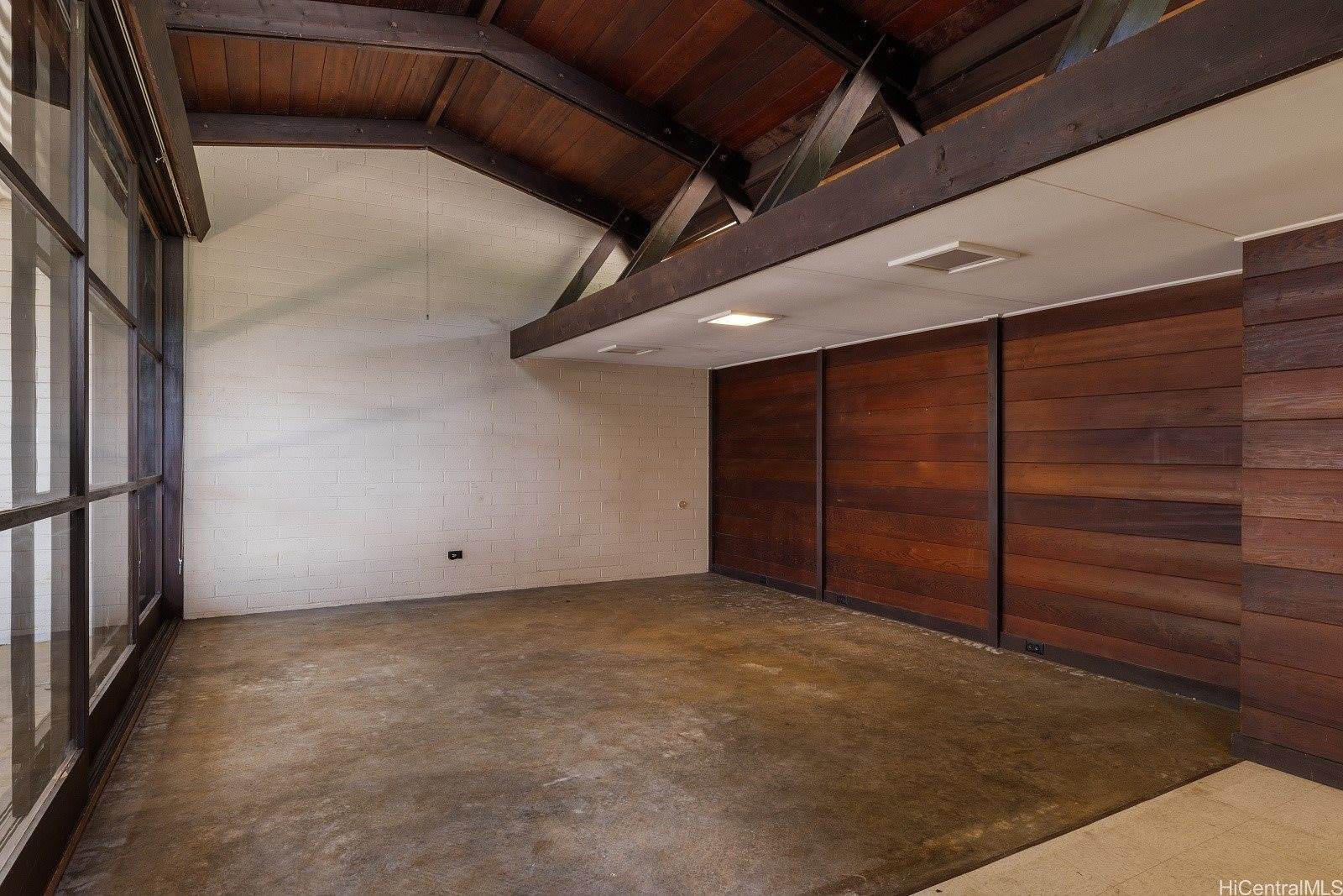 2137 Oahu Avenue, Honolulu, HI 96822