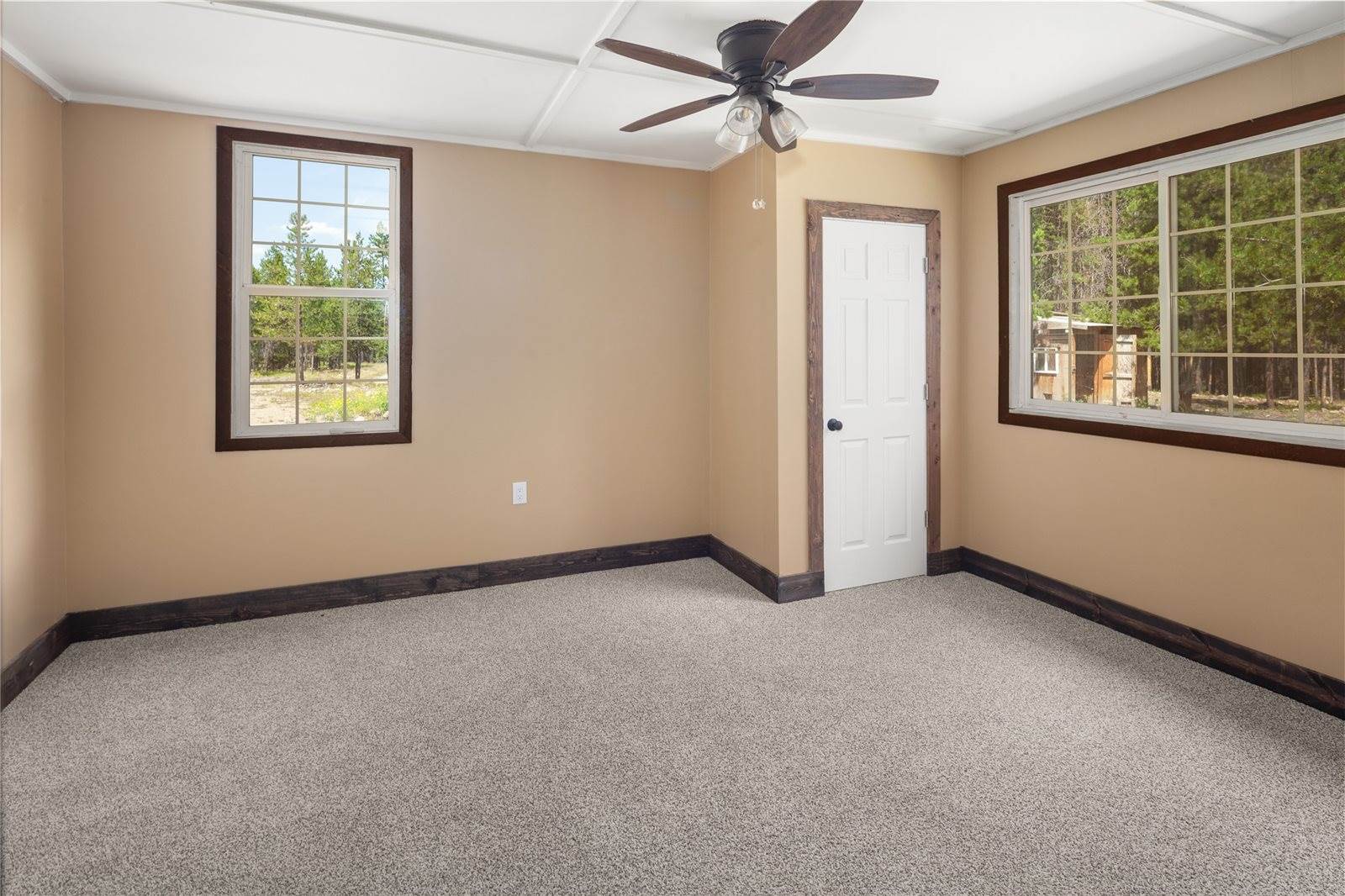 675 Griz Lane, Marion, MT 59925