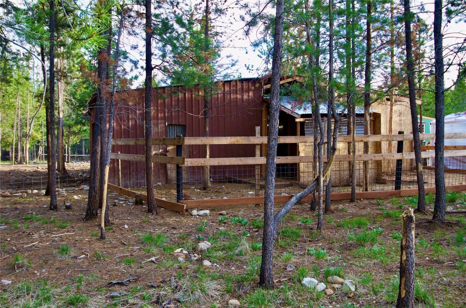 675 Griz Lane, Marion, MT 59925