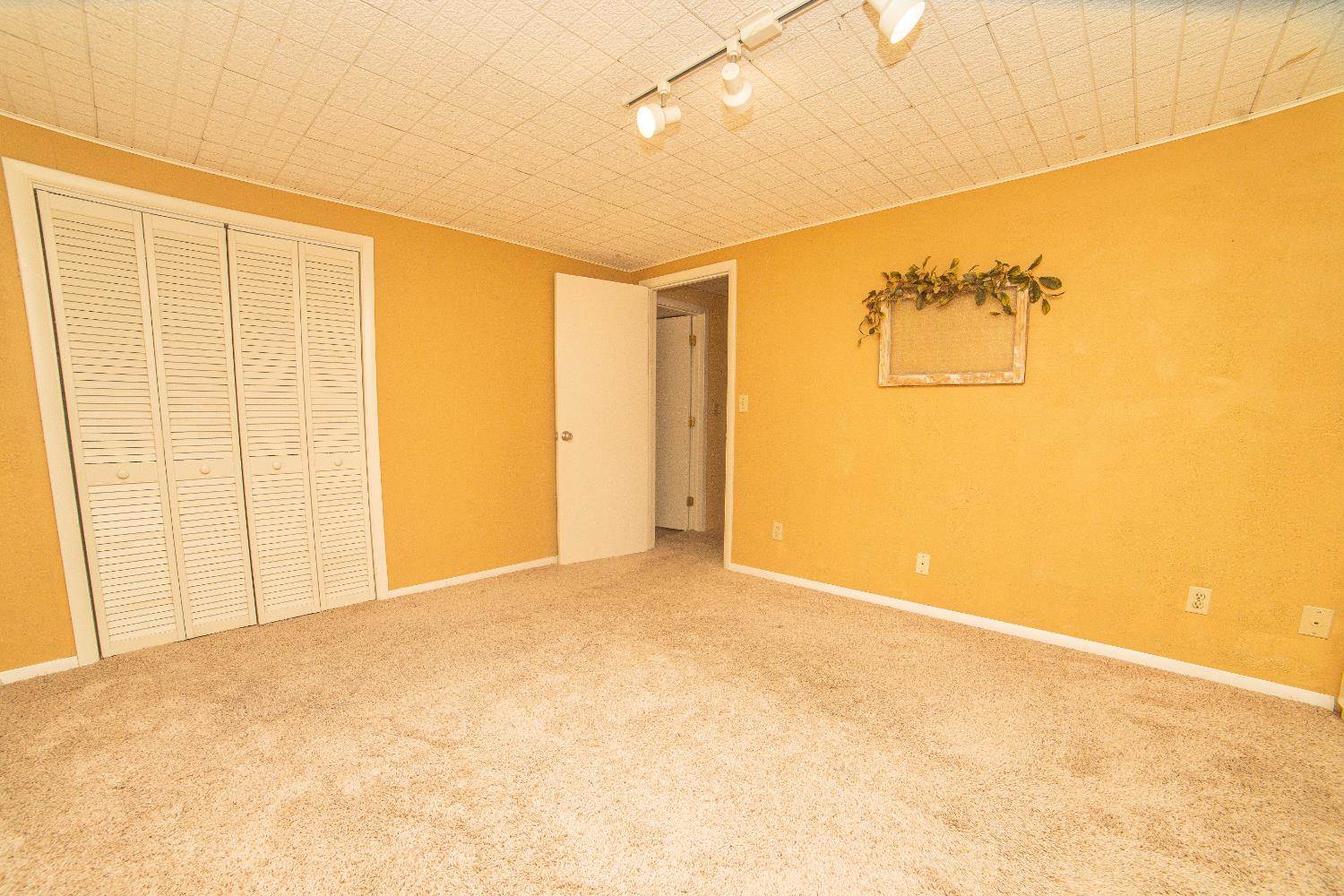 805 North Missouri Street, Ulysses, KS 67880