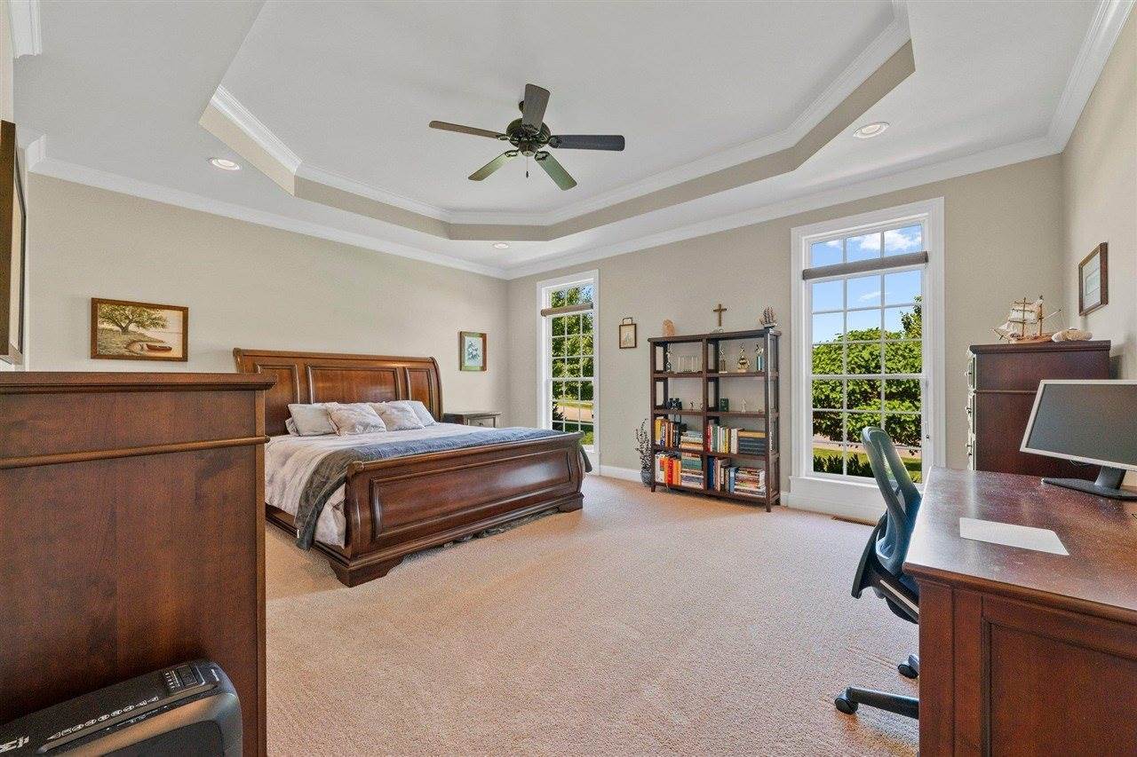 1348 Riva Ridge Avenue, Bowling Green, KY 42104