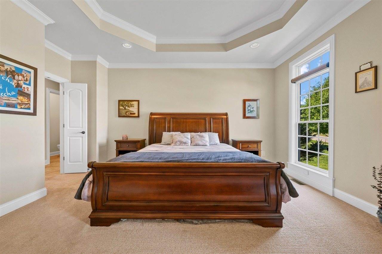 1348 Riva Ridge Avenue, Bowling Green, KY 42104