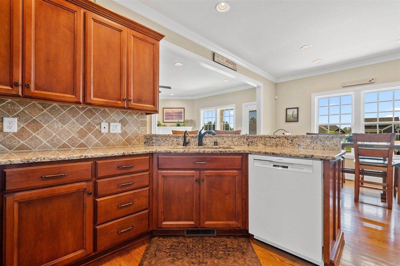 1348 Riva Ridge Avenue, Bowling Green, KY 42104