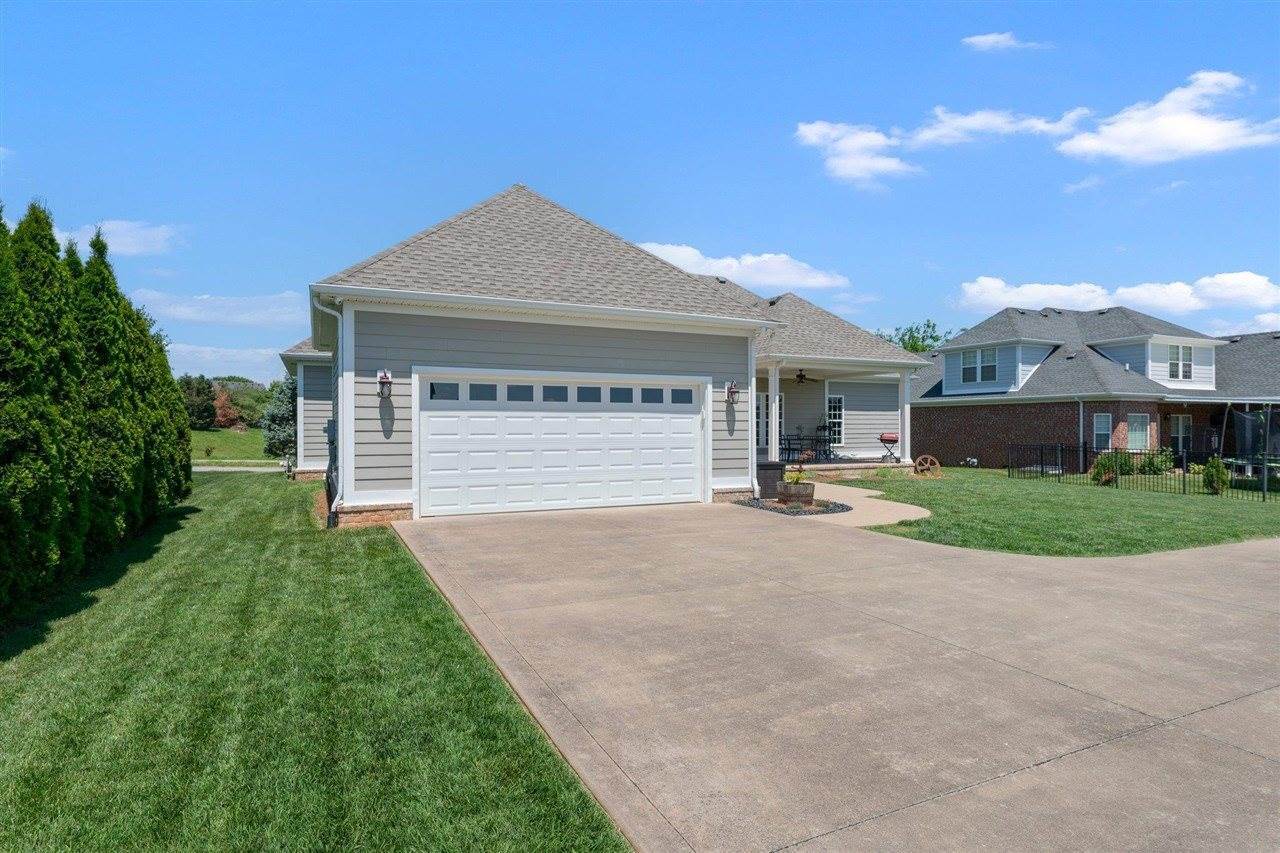 1348 Riva Ridge Avenue, Bowling Green, KY 42104