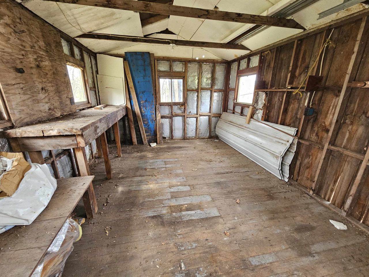 617 center Street, Wonewoc, WI 53968