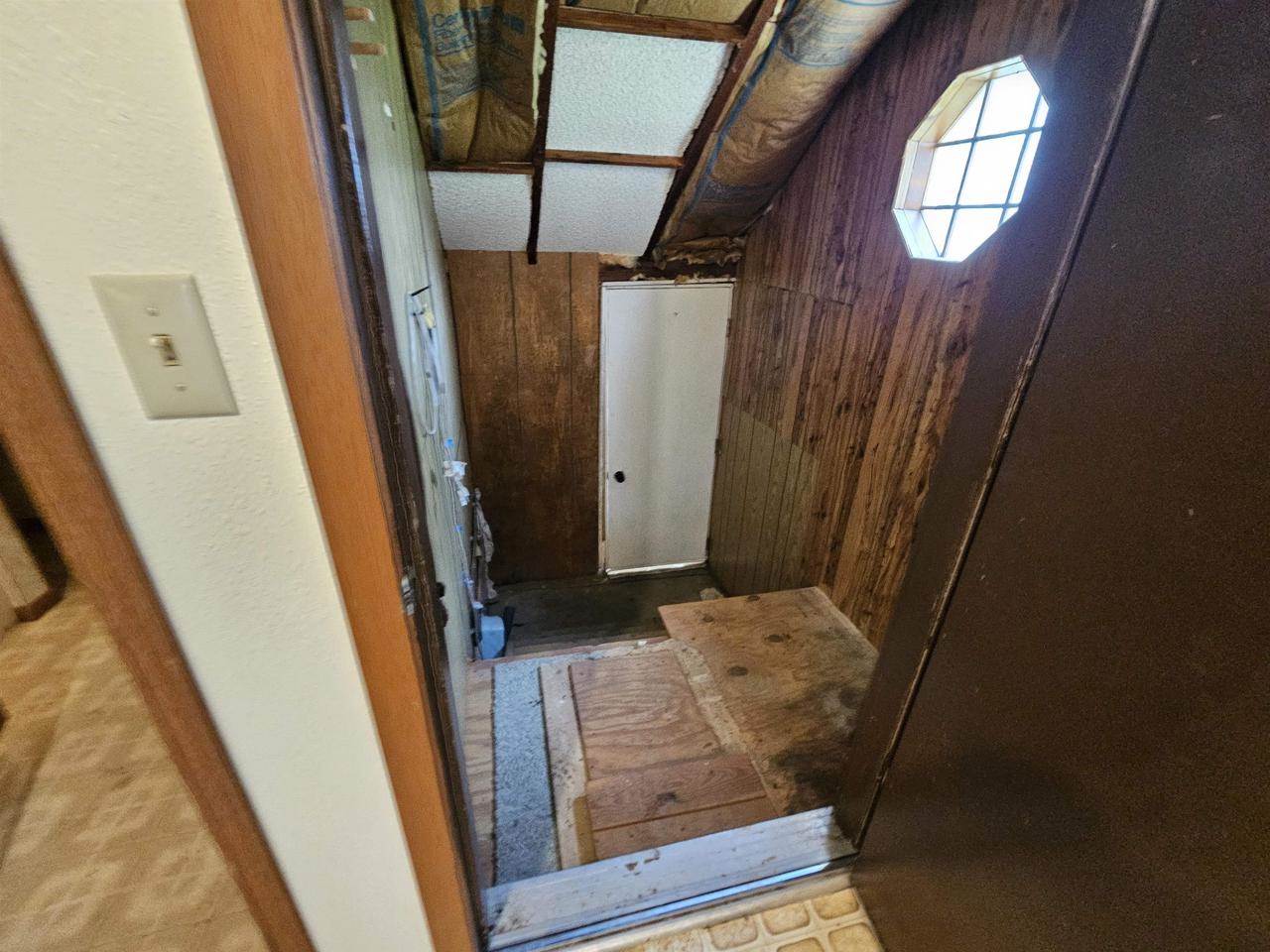 617 center Street, Wonewoc, WI 53968