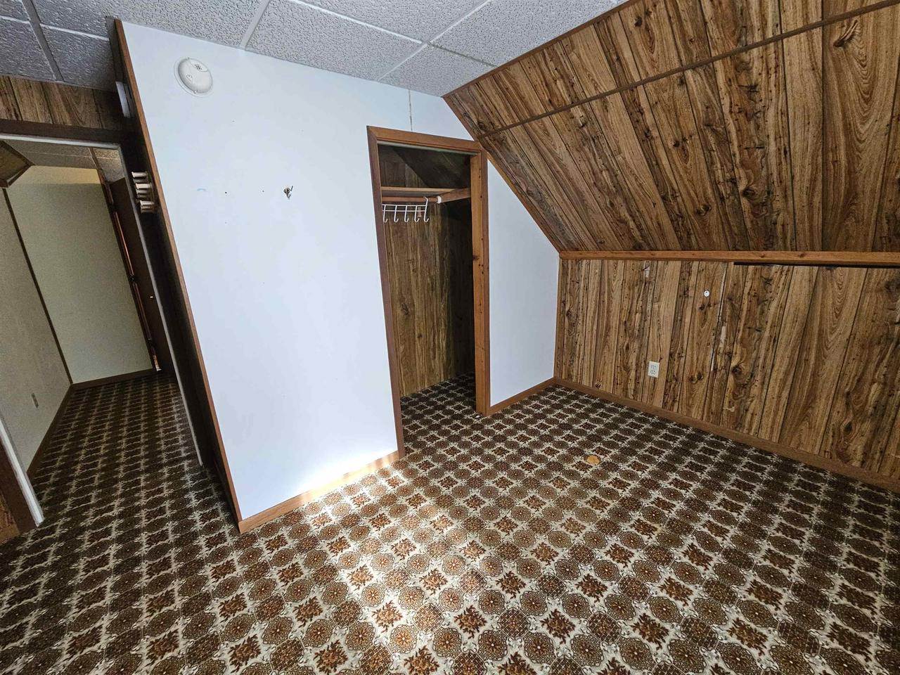 617 center Street, Wonewoc, WI 53968