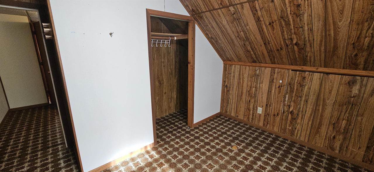 617 center Street, Wonewoc, WI 53968