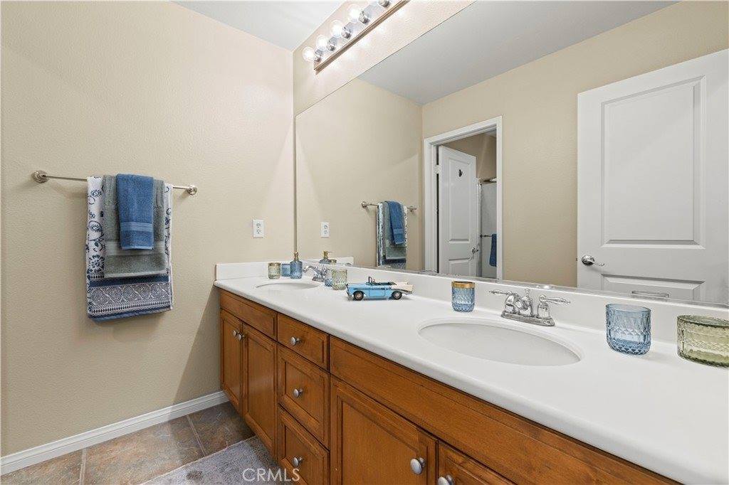 28363 Mirabelle Lane, Saugus, CA 91350