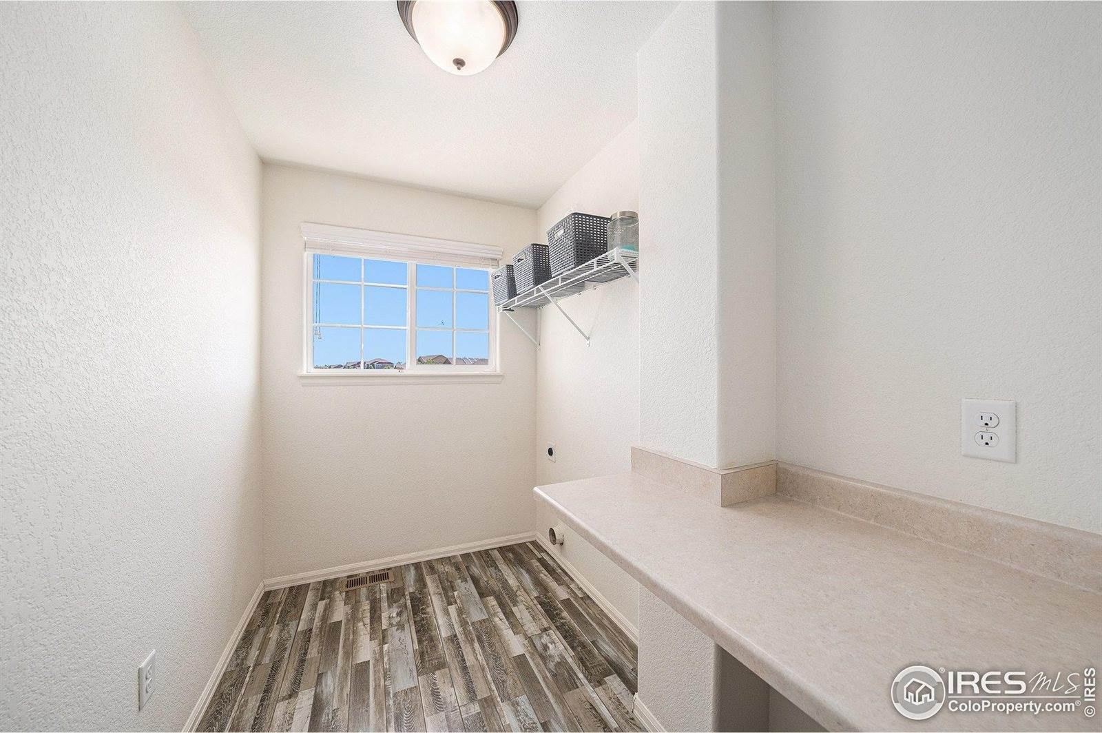 993 Dove Hill Rd, La Salle, CO 80645