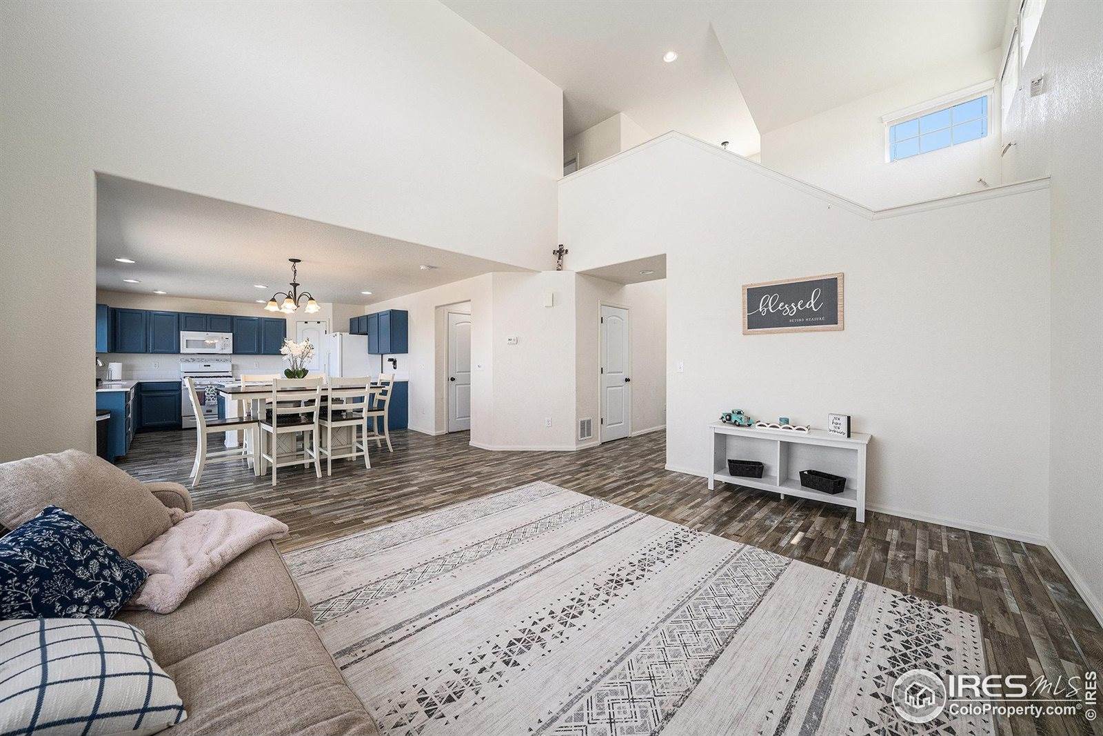 993 Dove Hill Rd, La Salle, CO 80645