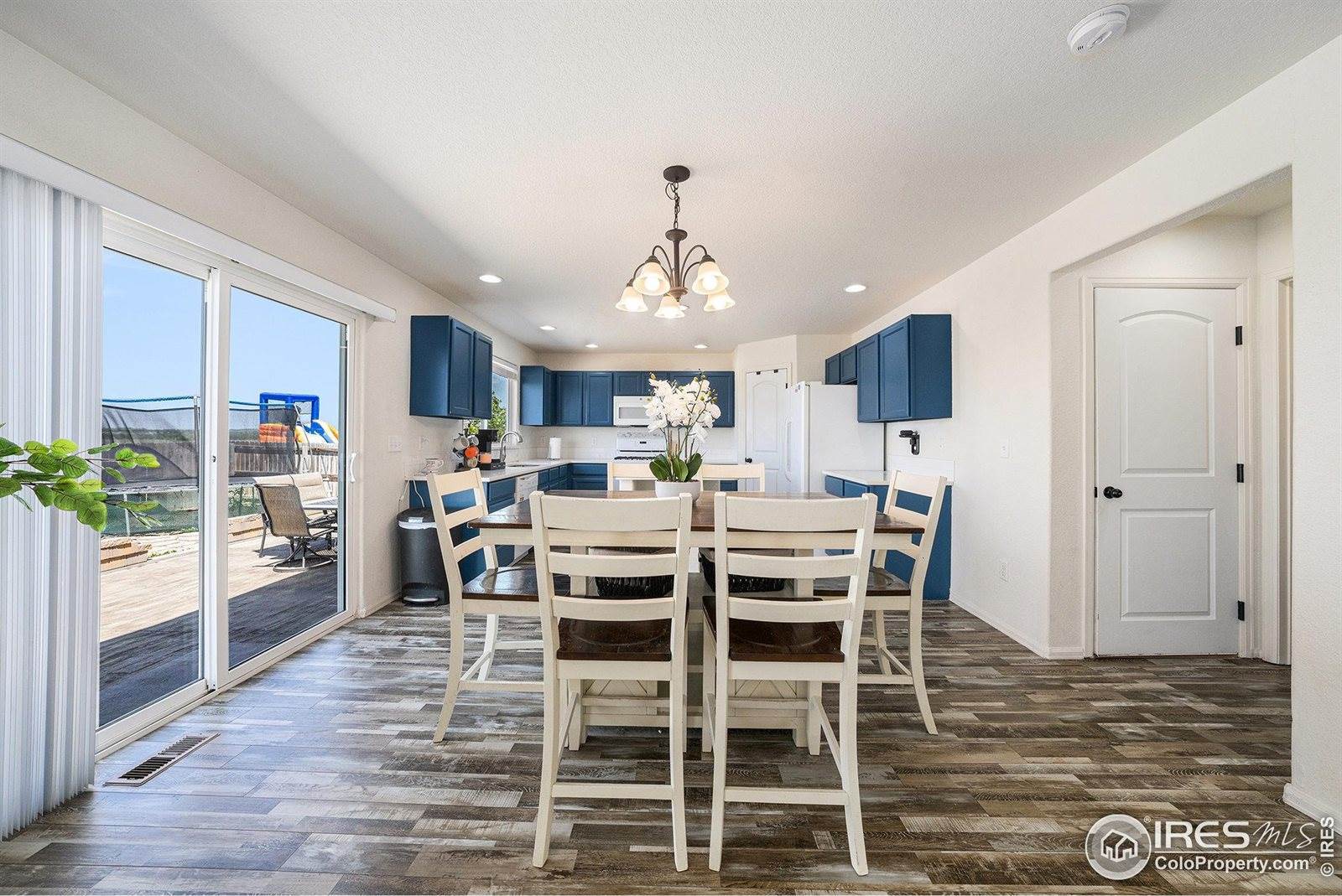 993 Dove Hill Rd, La Salle, CO 80645