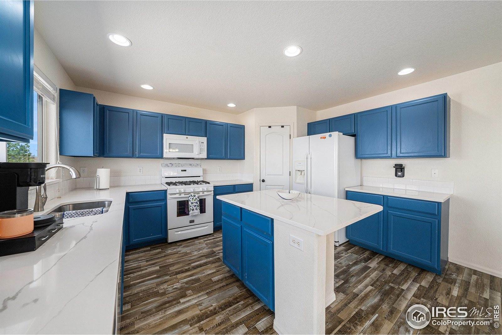 993 Dove Hill Rd, La Salle, CO 80645