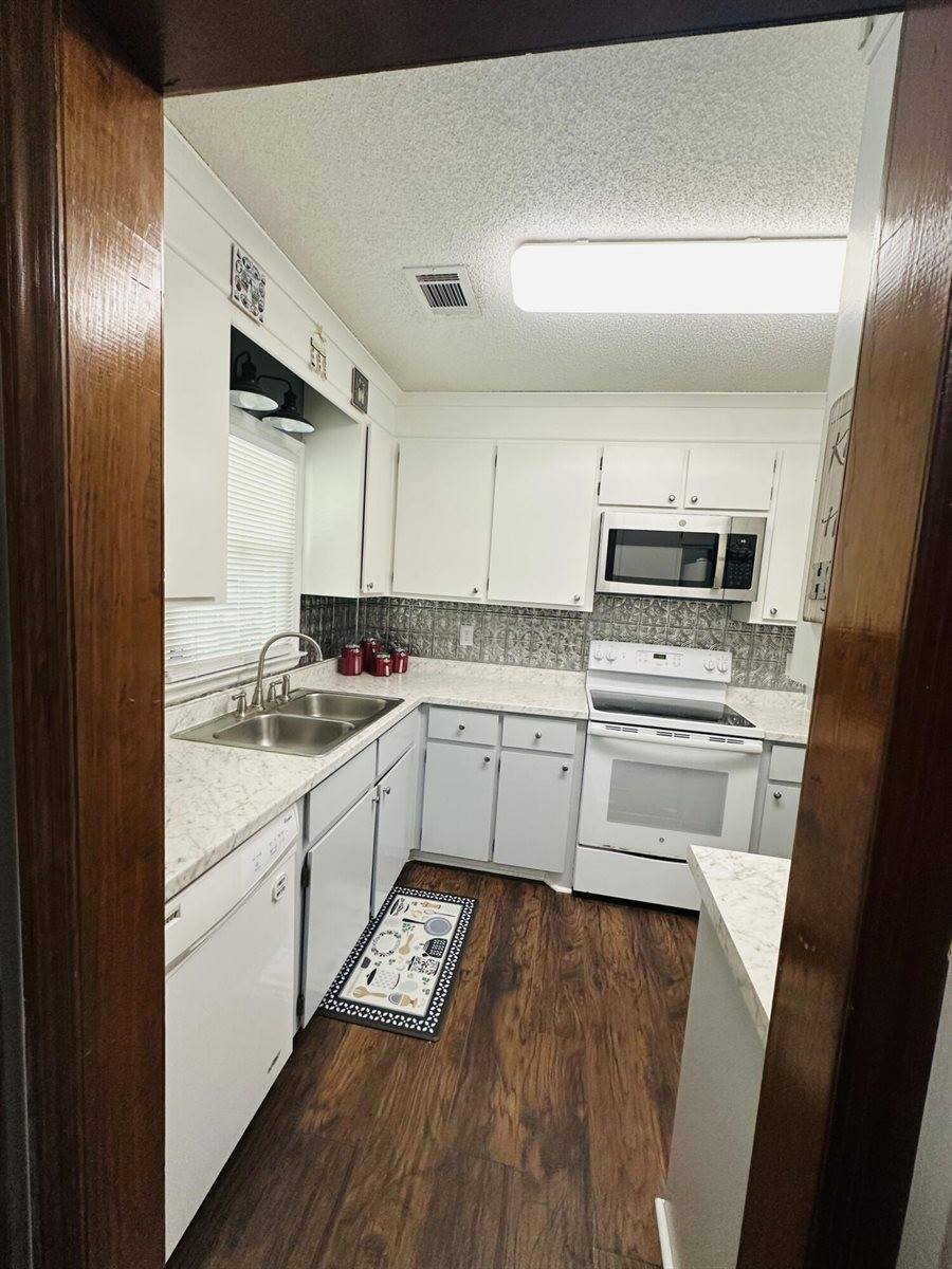 214 Four Iron Drive, Summerville, SC 29483