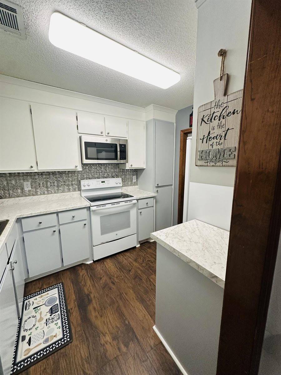 214 Four Iron Drive, Summerville, SC 29483