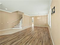 30375 June Rose Court, Castaic, CA 91384