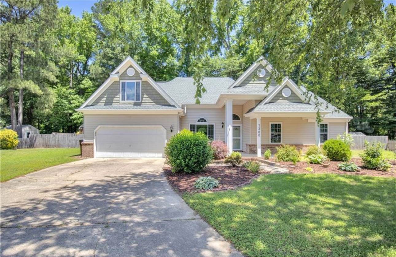 1300 Equinox Landing, Chesapeake, VA 23322