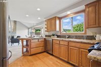 8355 SW 159TH Pl, Beaverton, OR 97007