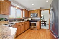 8355 SW 159TH Pl, Beaverton, OR 97007