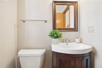 8355 SW 159TH Pl, Beaverton, OR 97007