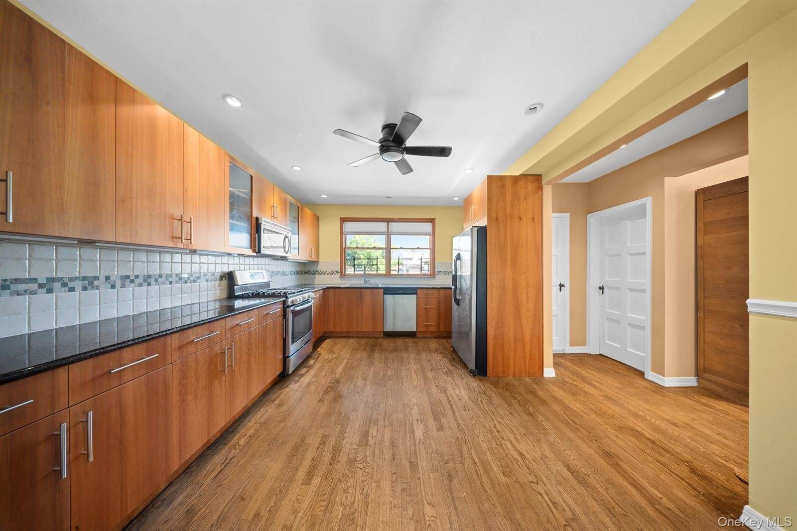 40-40 203rd Street, New York, NY 11361