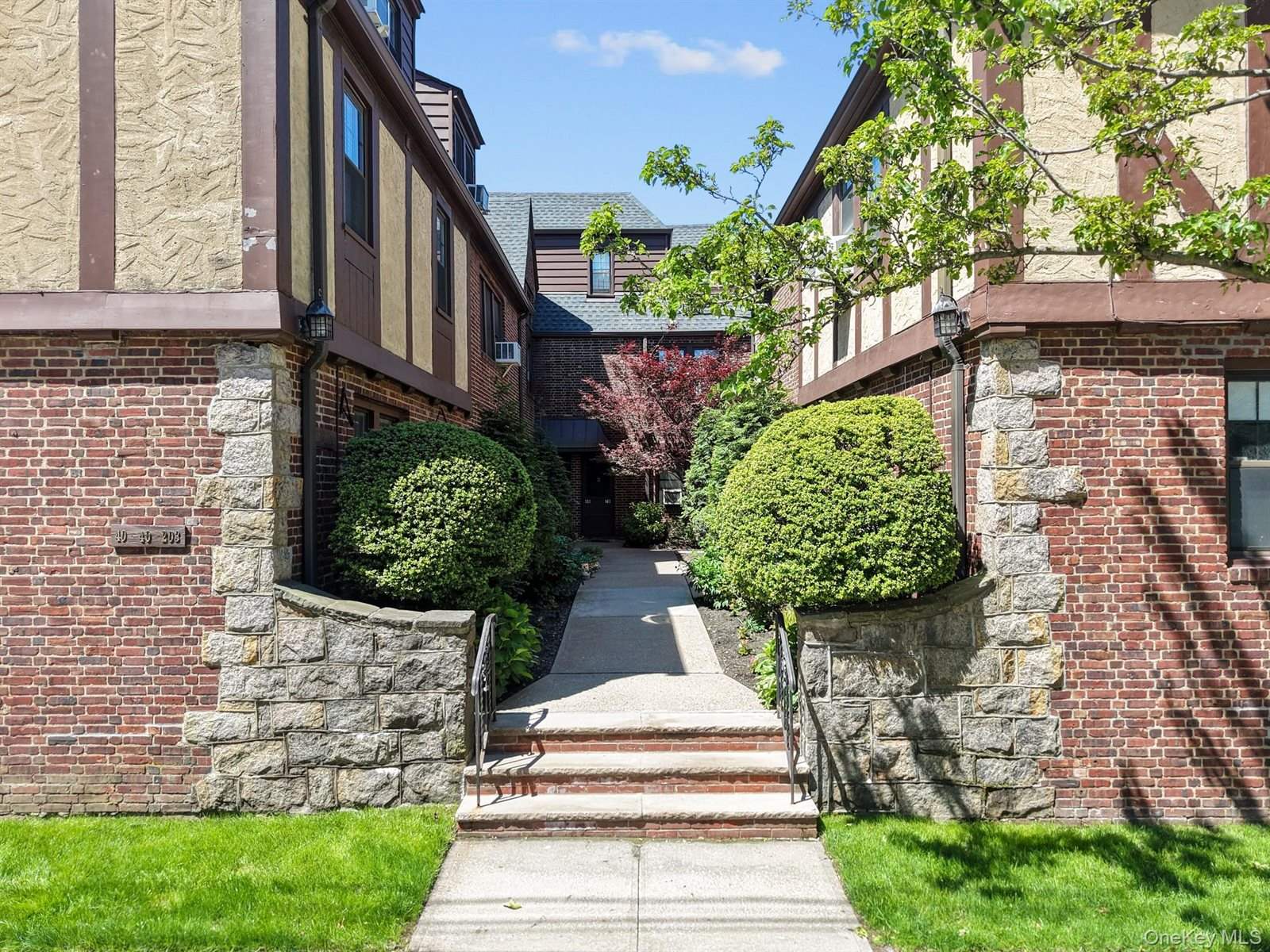 40-40 203rd Street, New York, NY 11361