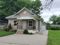 411 North Grove Dr, Wichita, KS 67214