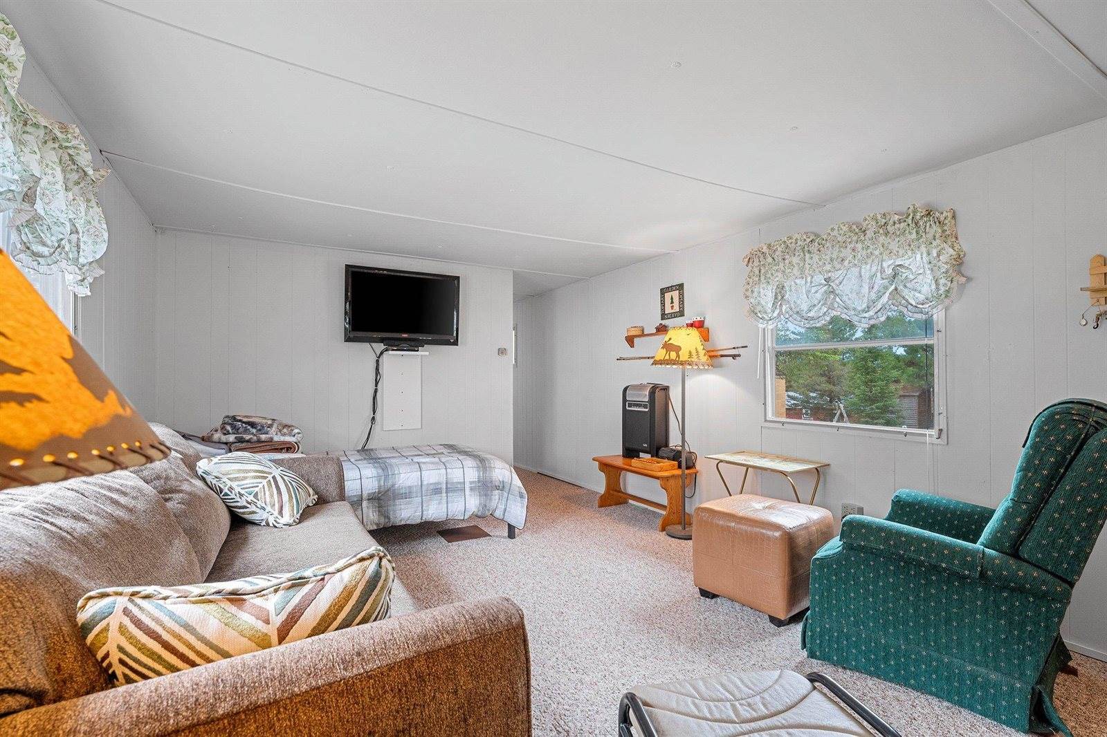 N9578 Dahleen Lane, Crivitz, WI 54114