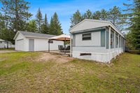 N9578 Dahleen Lane, Crivitz, WI 54114