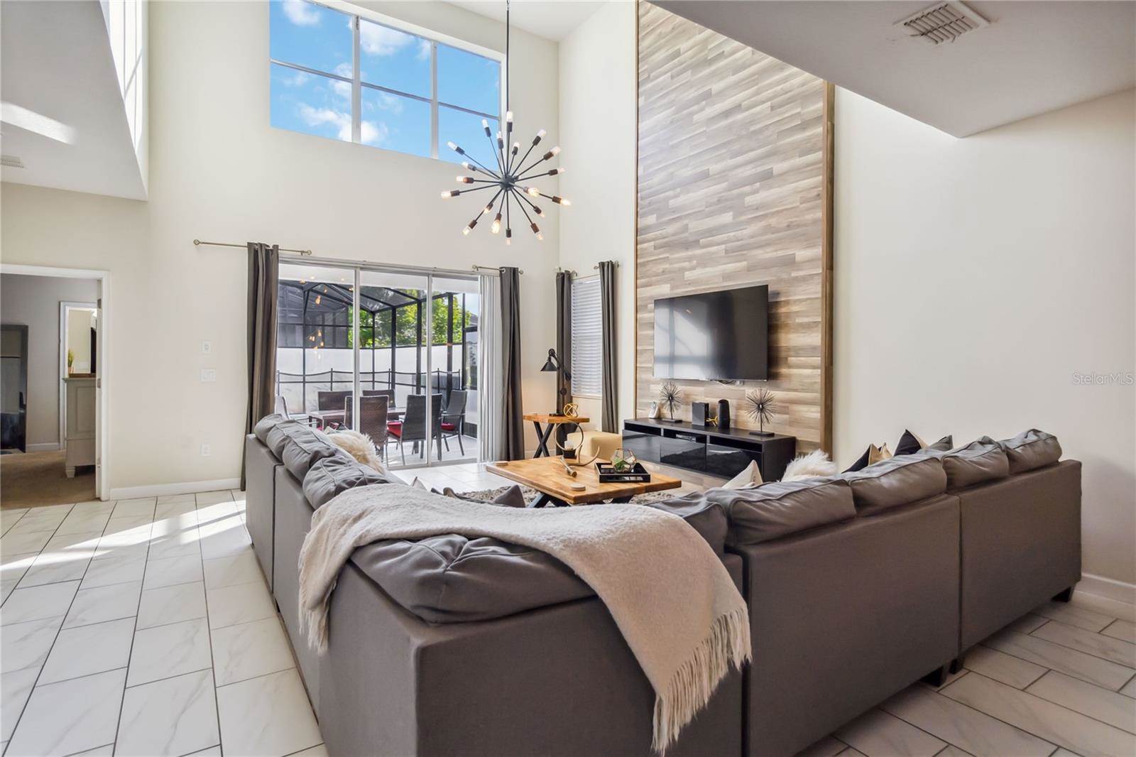 4740 Sleepy Hollow Dr, Kissimmee, FL 34746