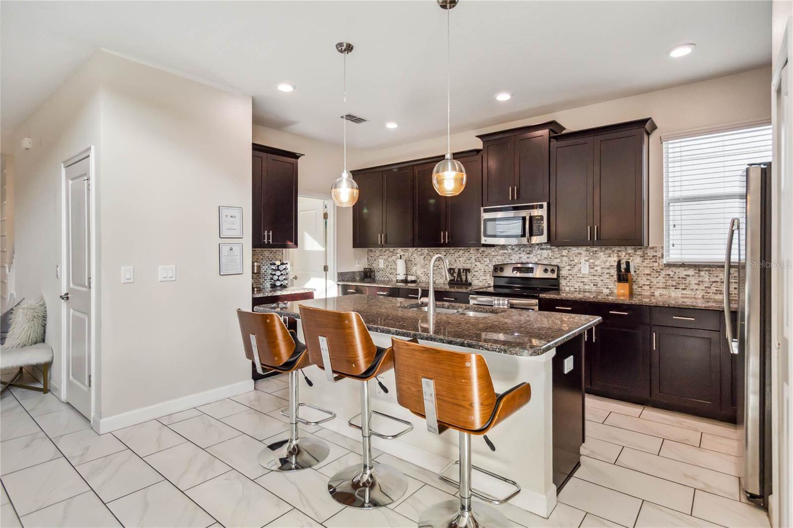 4740 Sleepy Hollow Dr, Kissimmee, FL 34746