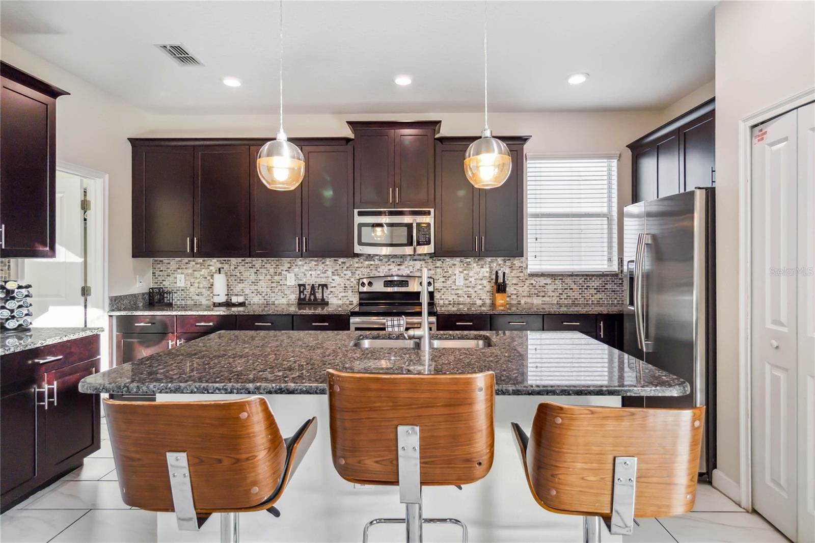 4740 Sleepy Hollow Dr, Kissimmee, FL 34746