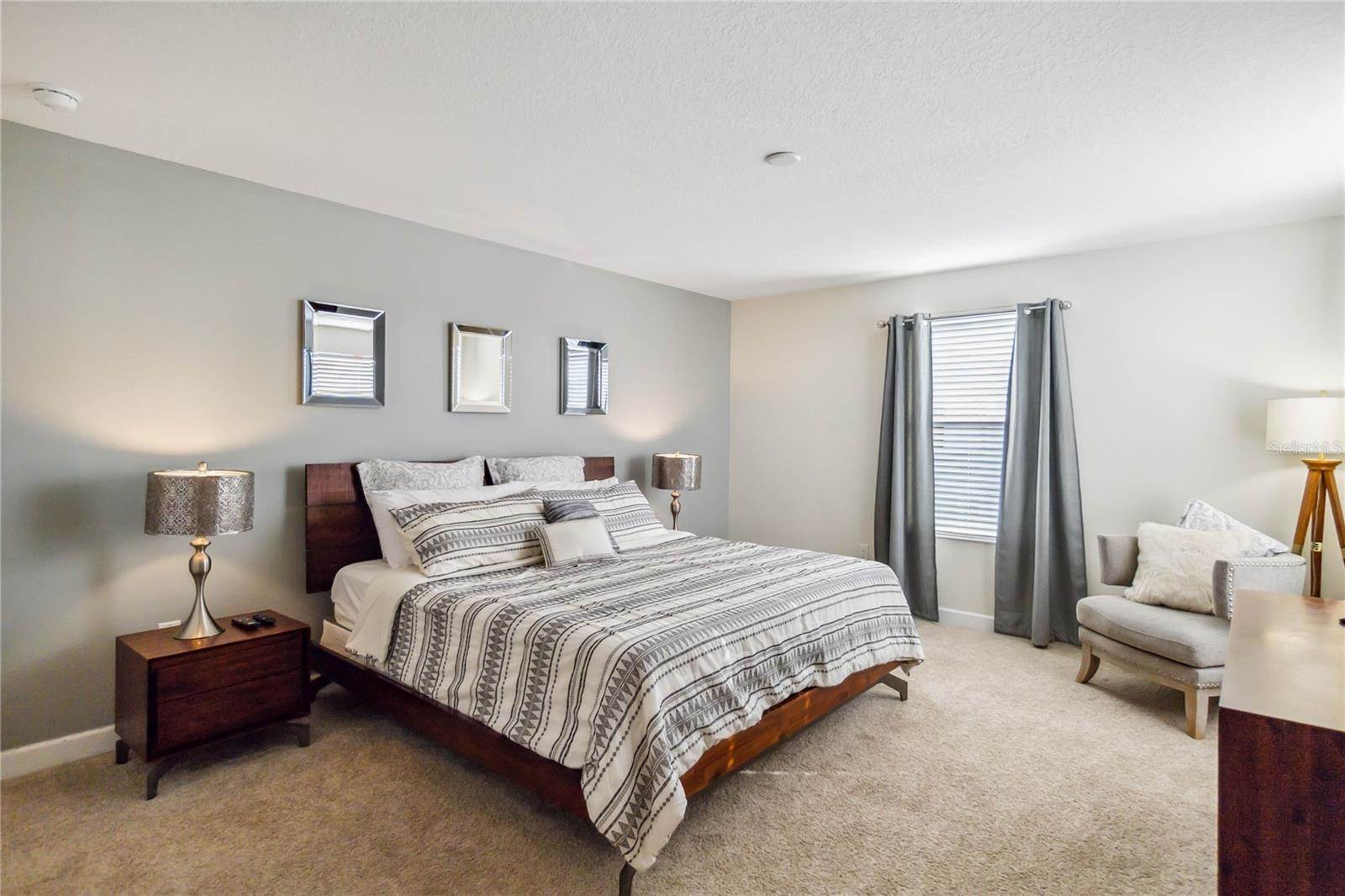 4740 Sleepy Hollow Dr, Kissimmee, FL 34746