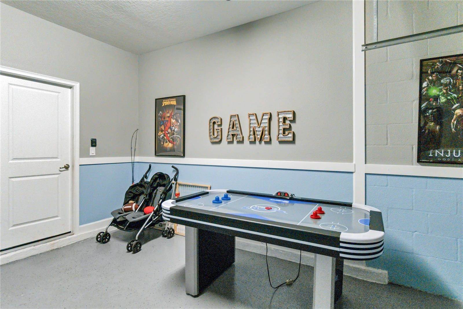 4740 Sleepy Hollow Dr, Kissimmee, FL 34746