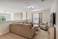 4740 Sleepy Hollow Dr, Kissimmee, FL 34746