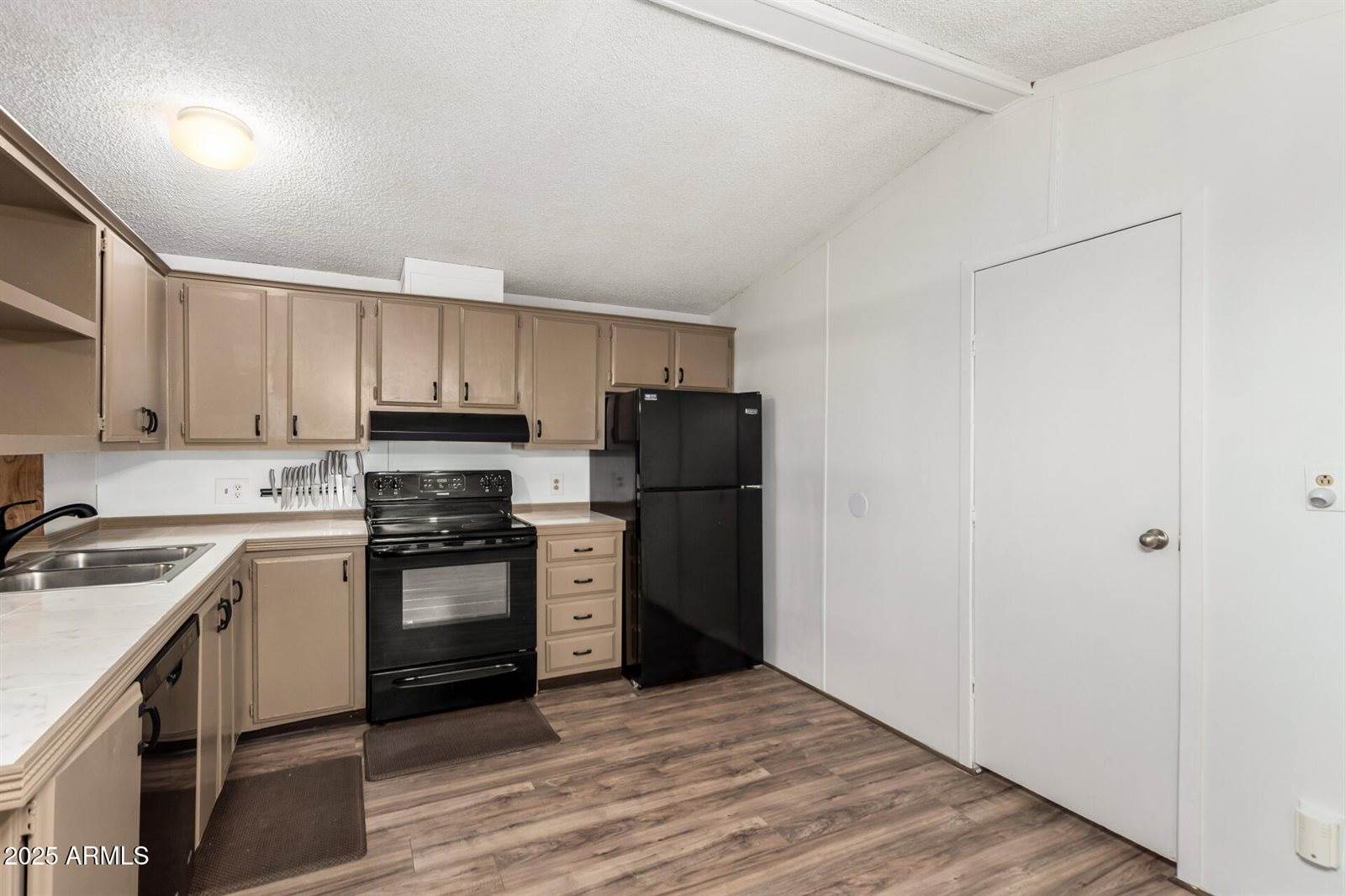 426 West Cottonwood Lane, Casa Grande, AZ 85122