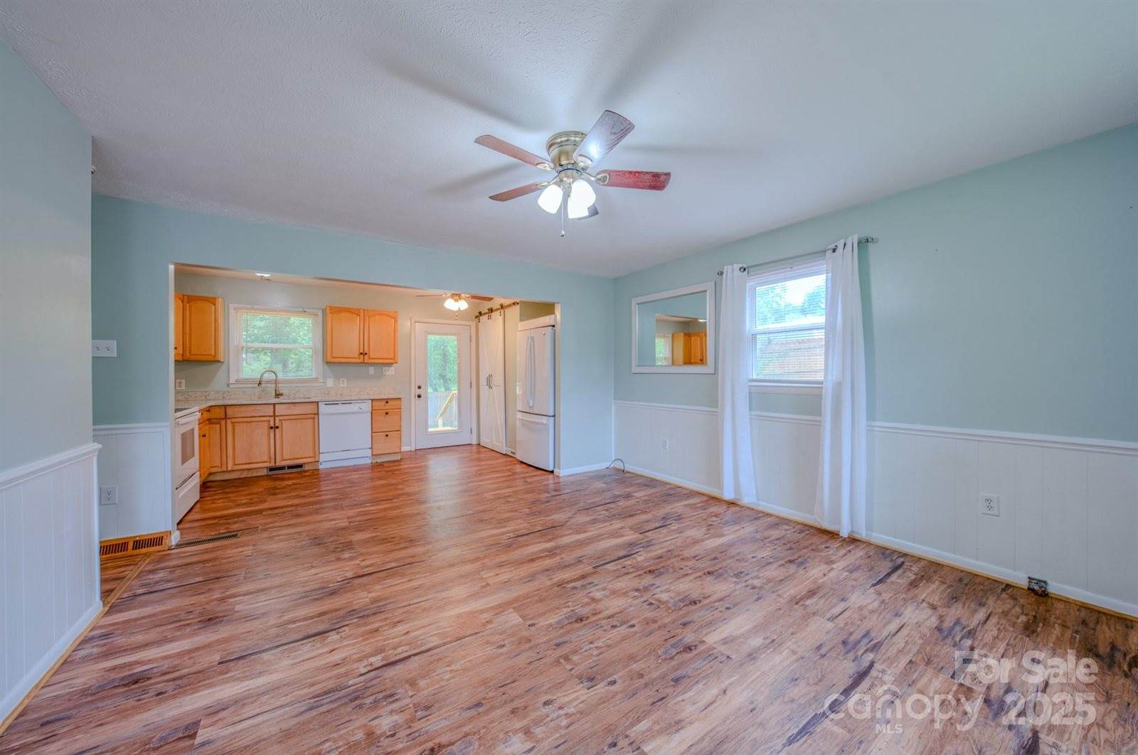 109 Chapman Drive, Asheville, NC 28805