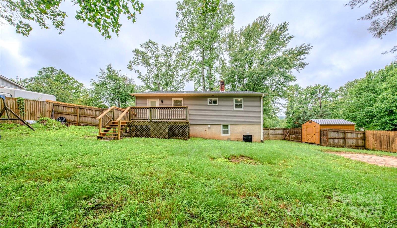 109 Chapman Drive, Asheville, NC 28805