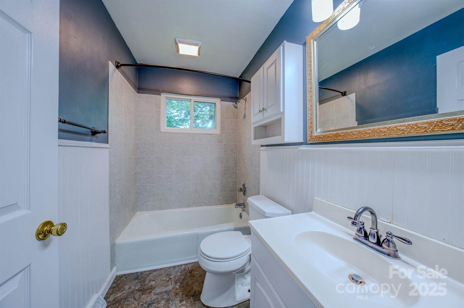 109 Chapman Drive, Asheville, NC 28805