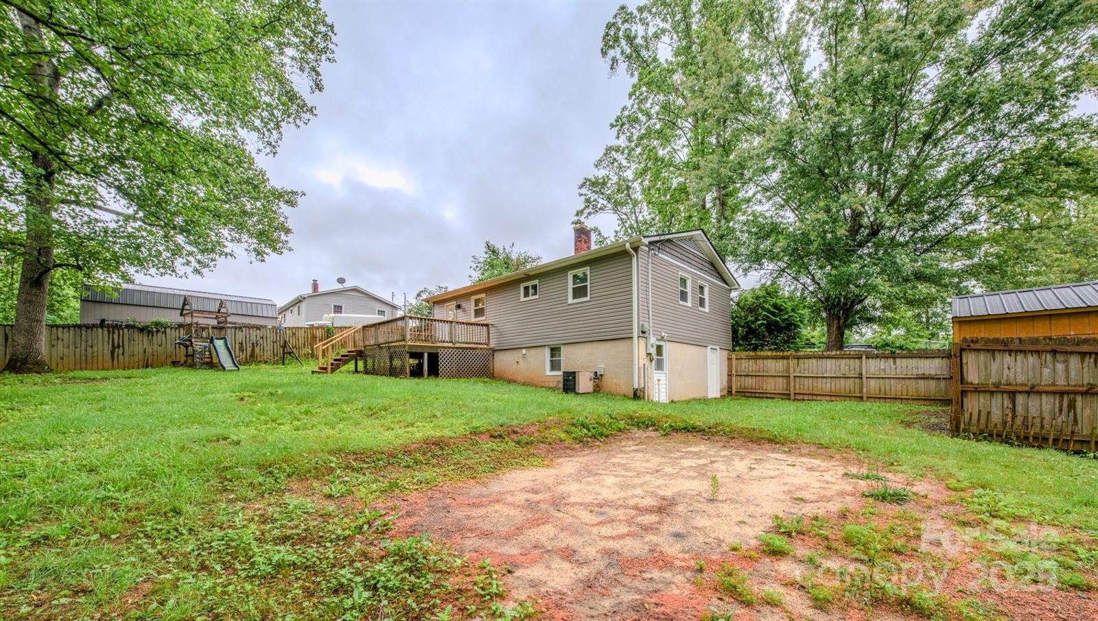 109 Chapman Drive, Asheville, NC 28805