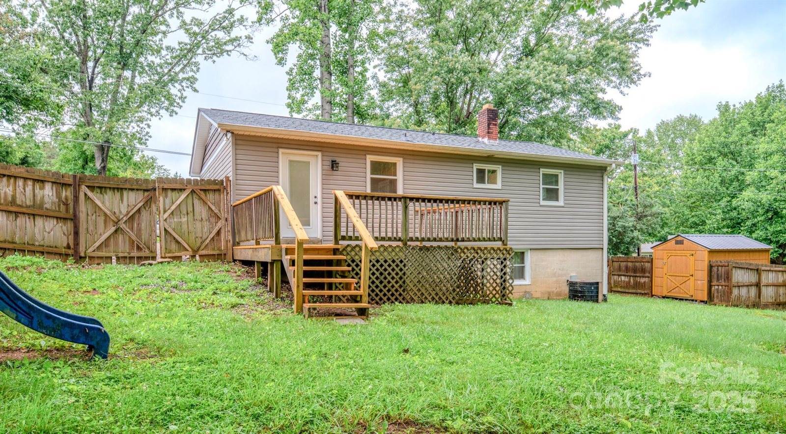 109 Chapman Drive, Asheville, NC 28805