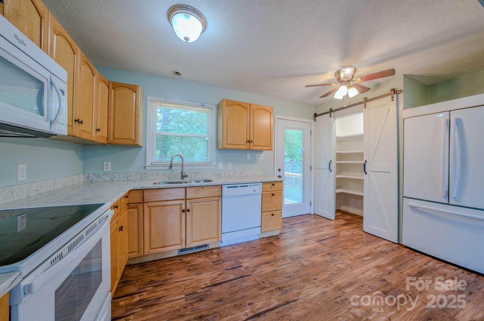 109 Chapman Drive, Asheville, NC 28805