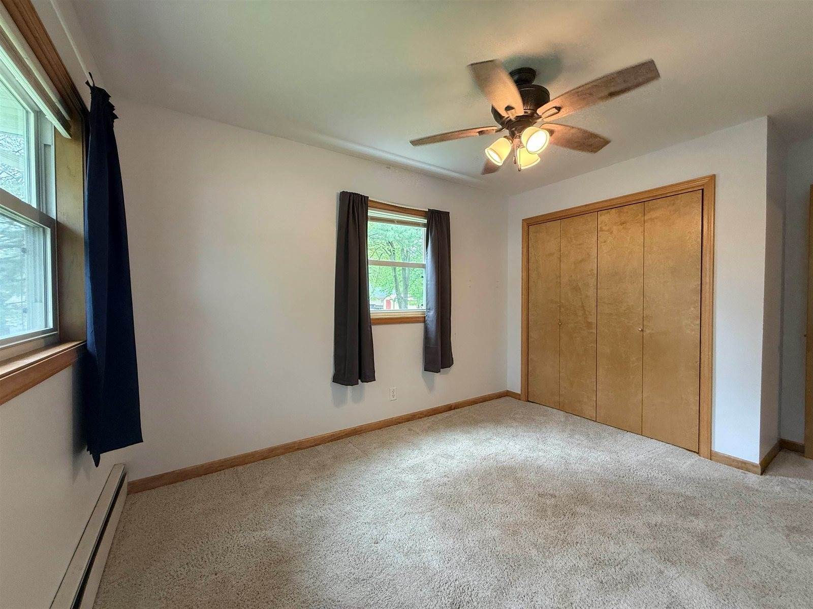 1208 E Blodgett Street, Marshfield, WI 54449