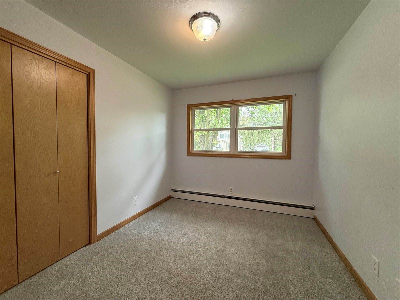 1208 E Blodgett Street, Marshfield, WI 54449