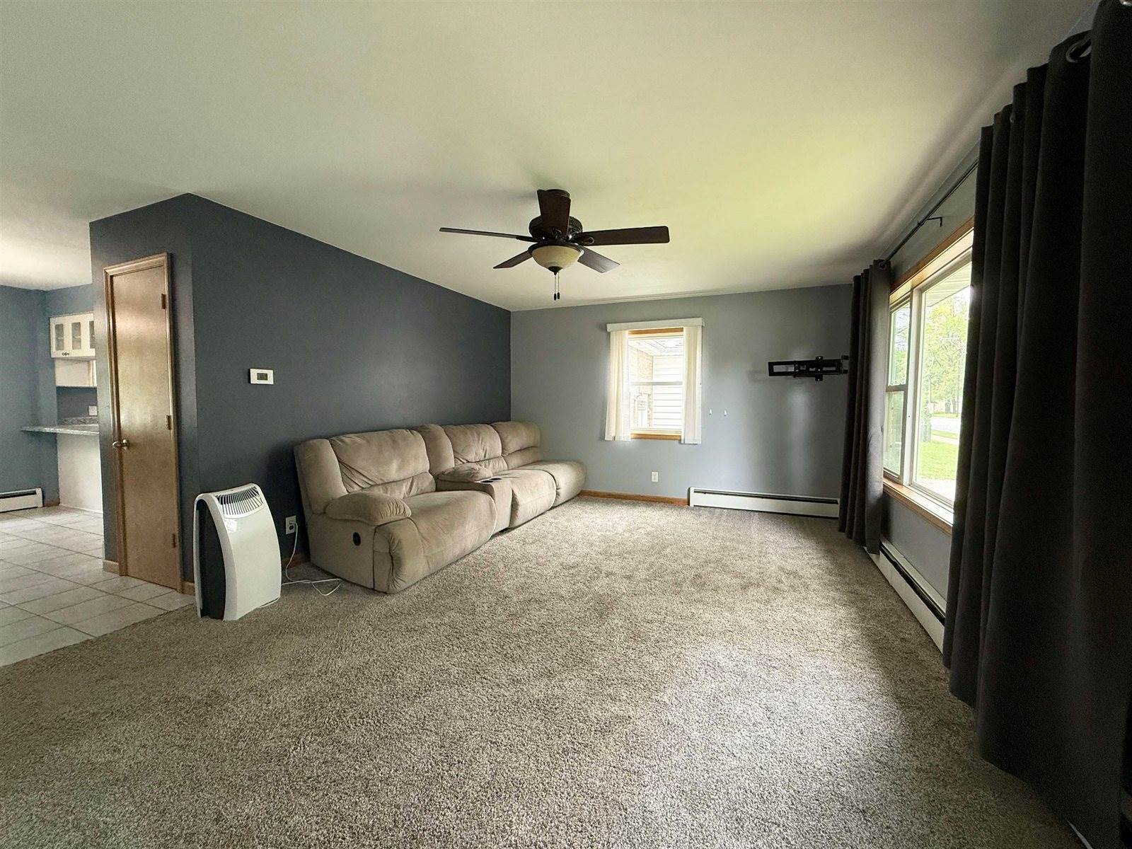 1208 E Blodgett Street, Marshfield, WI 54449