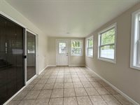 1208 E Blodgett Street, Marshfield, WI 54449