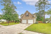 1042 Cobblestone Boulevard, Summerville, SC 29486