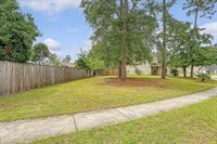 1042 Cobblestone Boulevard, Summerville, SC 29486