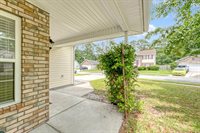 1042 Cobblestone Boulevard, Summerville, SC 29486