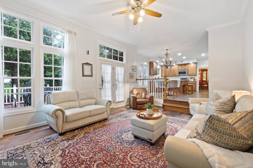 11406 Royal View, North Potomac, MD 20878